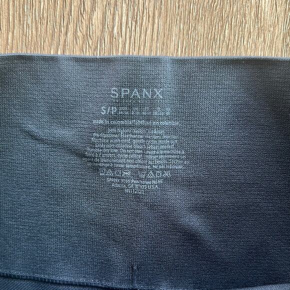 SPANX Look at Me Now Camo Seamless Leggings Black Small Shaping High Rise - Picture 2 of 4